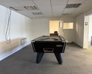 Basildon aircon offices southfields