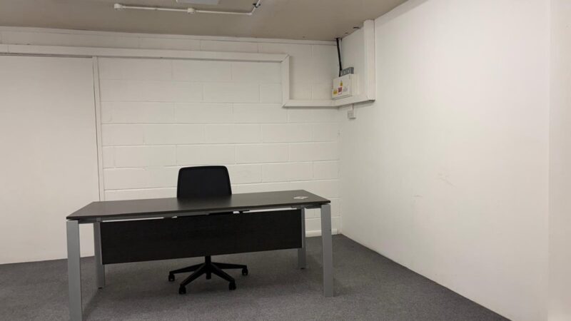 Basildon aircon offices southfields