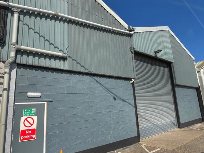 Industrial/warehouse unit