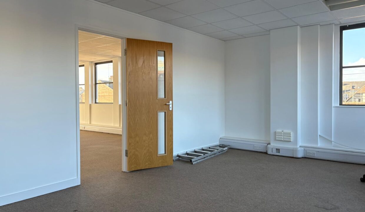 internal office suite B