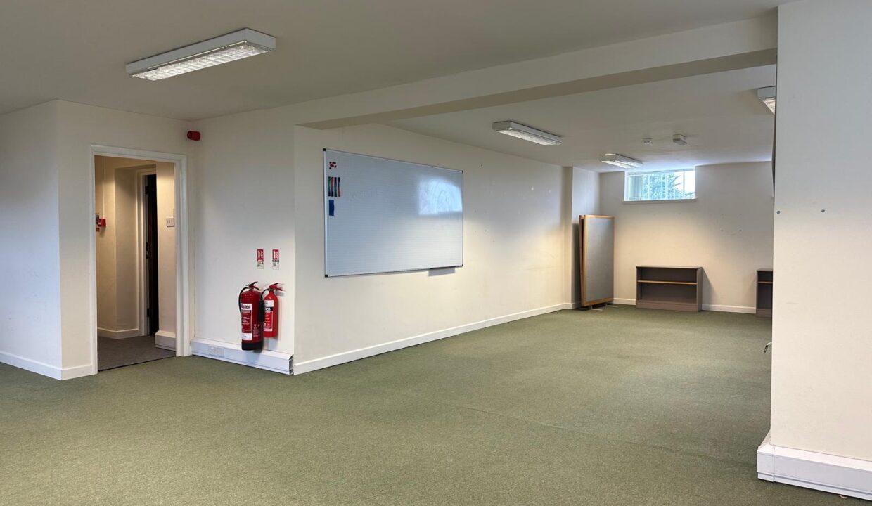2nd floor side great baddow