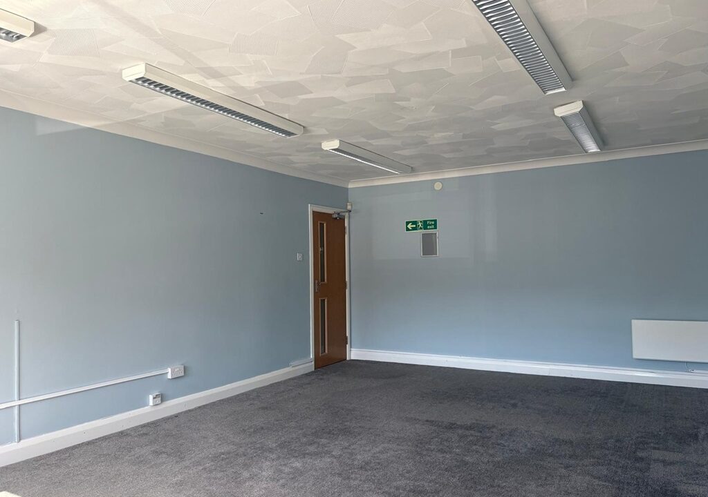 Business Centre F4