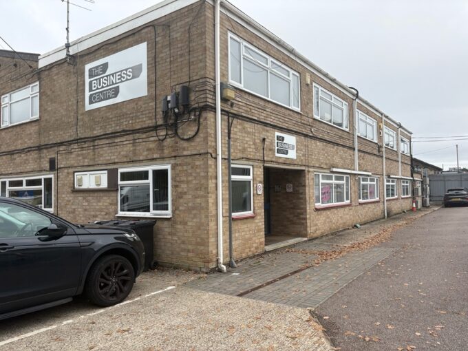 Offices Chelmsford outskirts